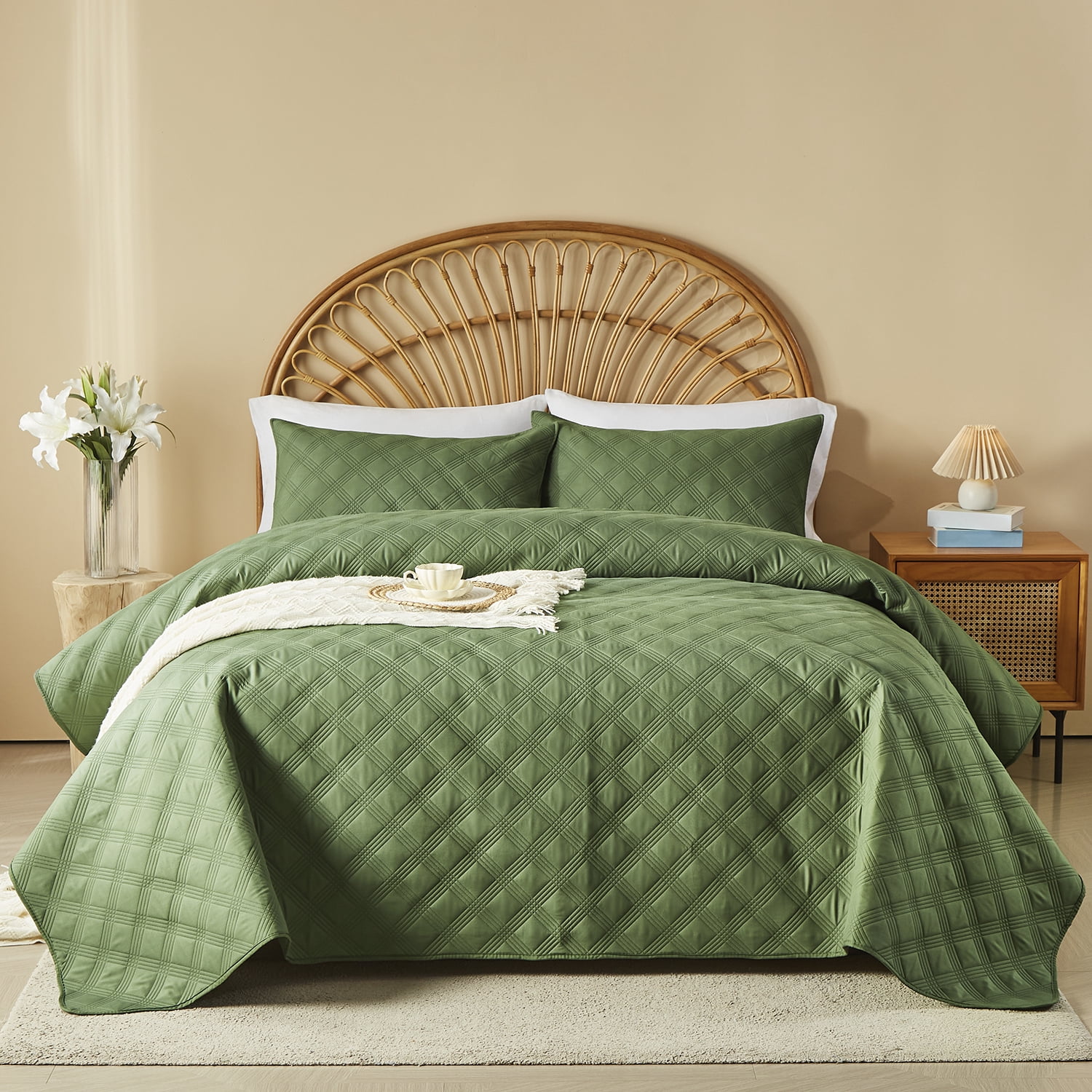 Davulos Reversible Twin Quilt Bedding Set with Pillow Sham Lightweight Quilts Twin Size Soft Bedspreads Bed Coverlets for All Seasons(Dark Green, 68"x85")