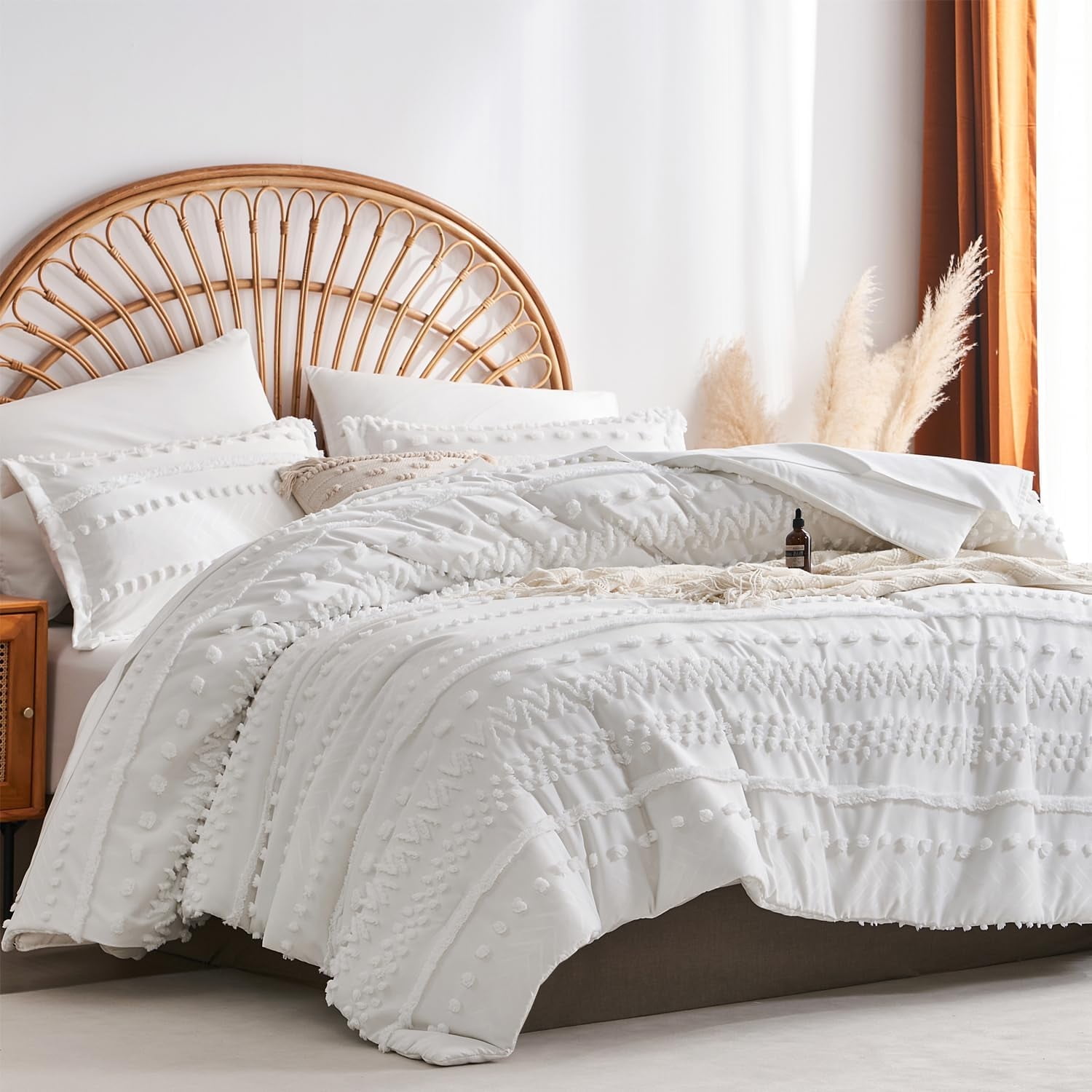 Davulos Tufted Comforter Set Queen Size,White Bed in a Bag 7 Pieces ...