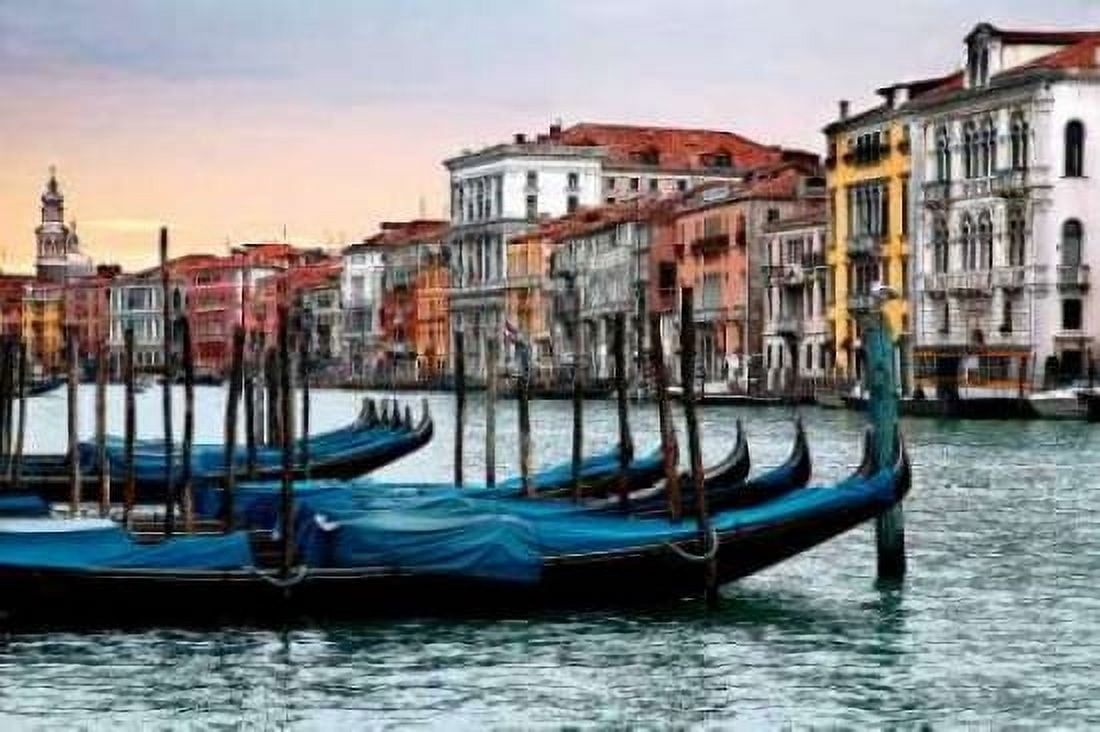 Dawn in Venice Canvas Art - Janel Pahl (12 x 18)