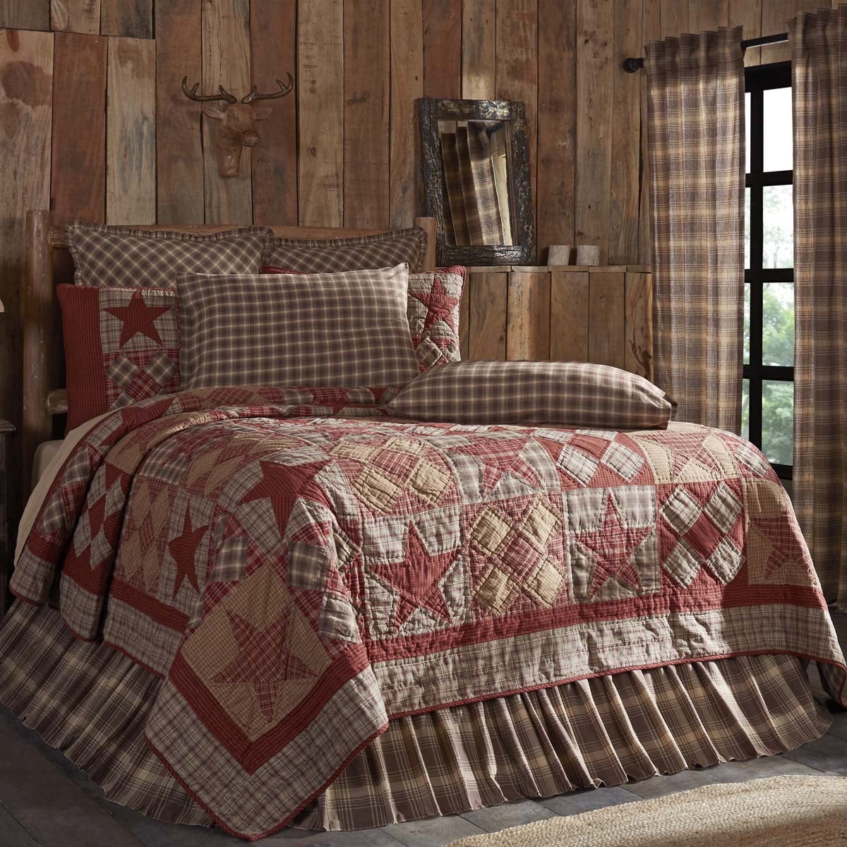 VHC Brands Dawson Star 29398 Quilt, King
