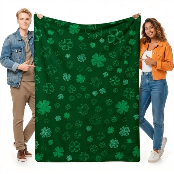 Day Four Clover Blanket Soft Green Cloverson Ultrasound Printed Flannel Bedspread Irish Bedding Gift for Cozy Charmable Bed for St Paddy's Day Decorations & Warmth