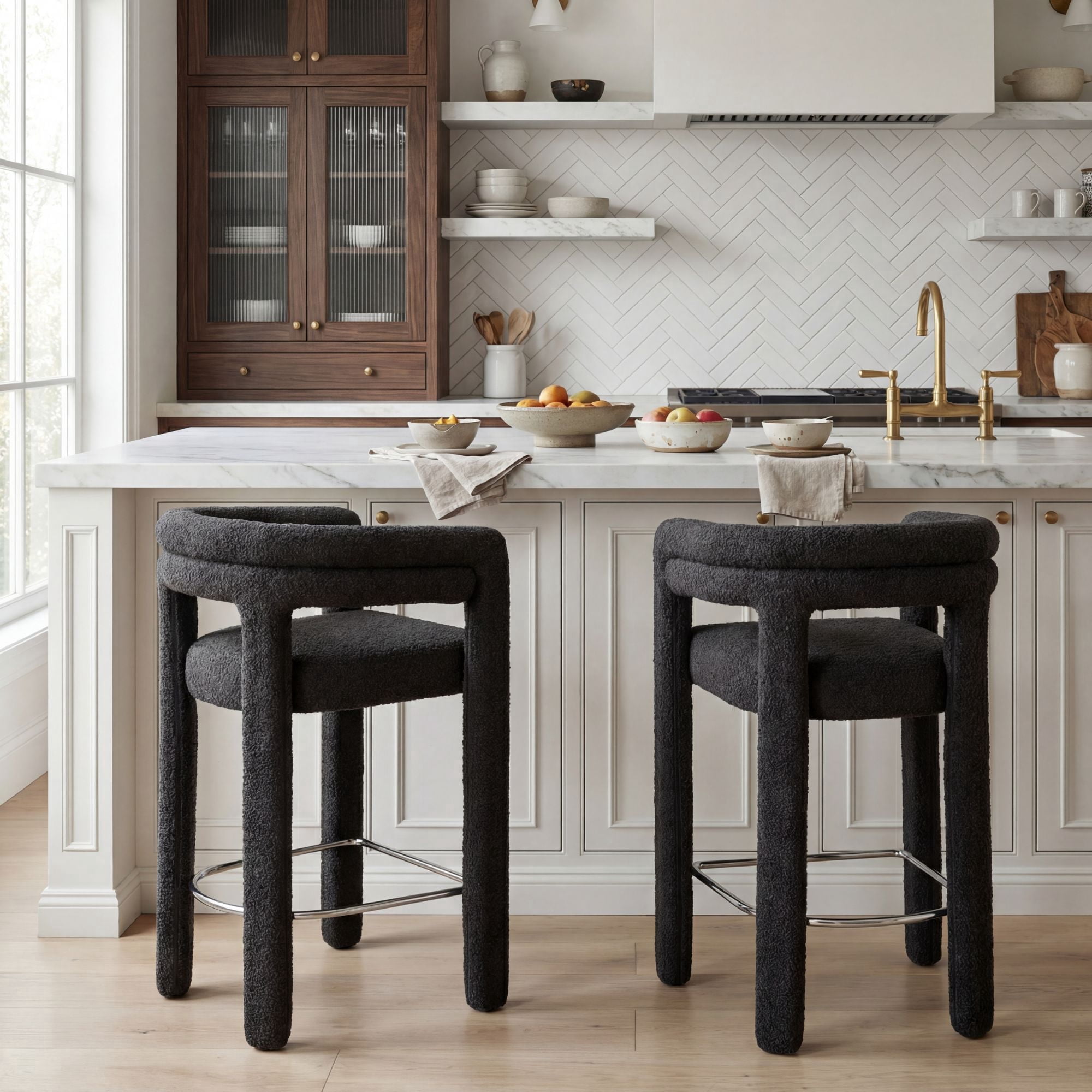 Dayalane 26" Counter Height Bar Stools Set of 2, Modern Sherpa Barrel Barstools with Back and Armrests, Stainless Steel Footrest for Kitchen Island, Black