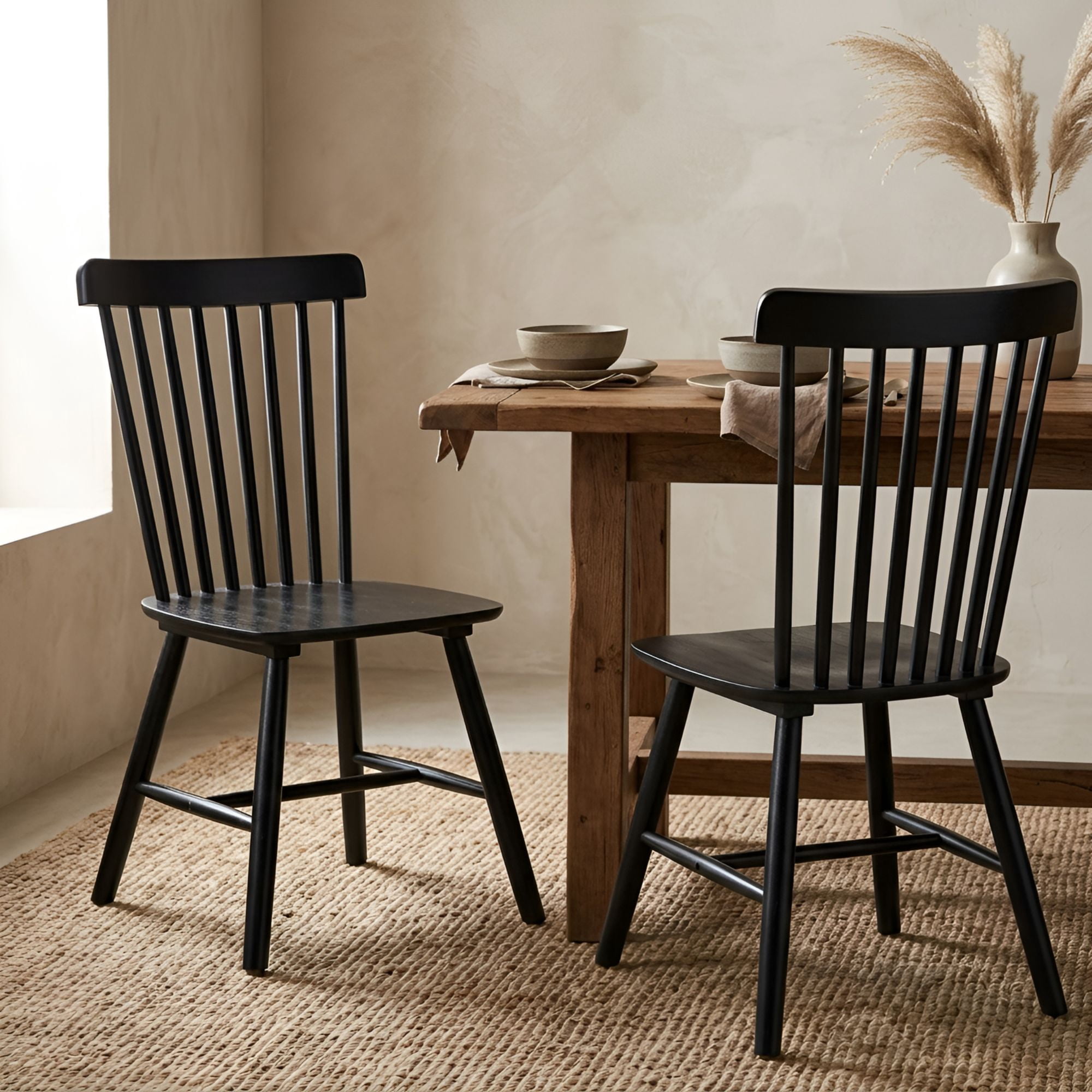 Dayalane Farmhouse Windsor Dining Chairs Set of 2, Solid Wood Spindle Back Dining Side Chairs, Mid-Century French Country Oak Kitchen Chairs for Dining Room Living Room Kitchen Restaurant, Black