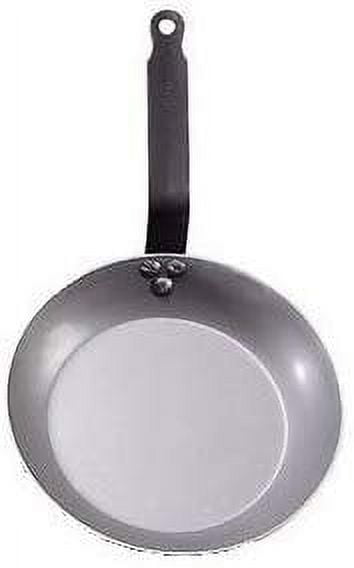 How's your French omelette game? De Buyer PRO Carbon Steel Omelette Pan  Review & Cooking Feature 