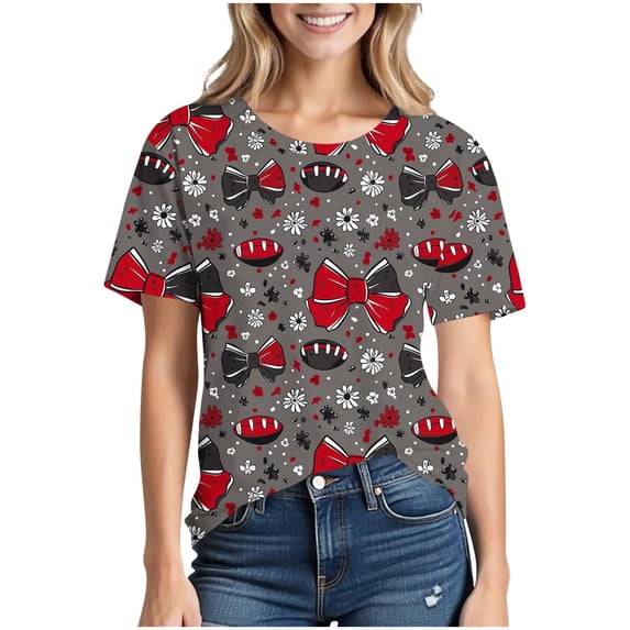 DeHolifer T-Shirts for Women Plus Size Crewneck Football Printed Casual Summer Short Sleeve Tee Tops Red 5XL