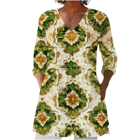 DeHolifer T-Shirts for Women V-Neck 3/4 Sleeve Floral Printed Loose Retro Tunic Tops Summer Trendy T-Shirts Multicolor M
