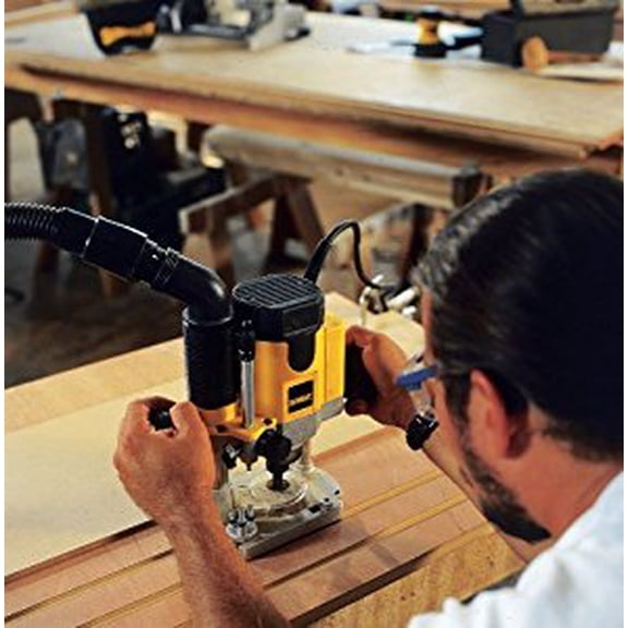 DEWALT Router, Plunge Base, 10-Amp, 2 HP (DW621)