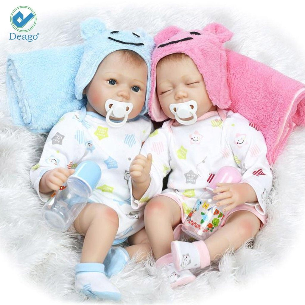 Deago Reborn Baby Dolls 22 Cute Realistic Soft Silicone Vinyl Dolls  Newborn Baby dolls With Clothes