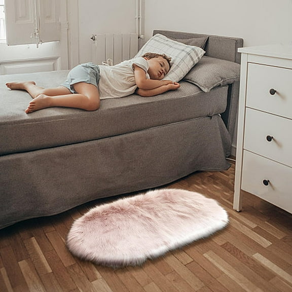 Soft Faux Sheepskin Fur Rug,Oval Small Sized Floor Area Shag Sofa Mat,Washable Non Slip Plush Rugs Carpet,Fluffy Rugs for Bedside Kitchen Living Room Home Decor
