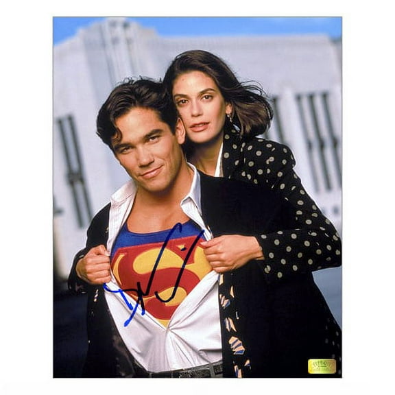 Dean Cain Autographed Lois & Clark: The New Adventures of Superman Reveal 8x10 Photo