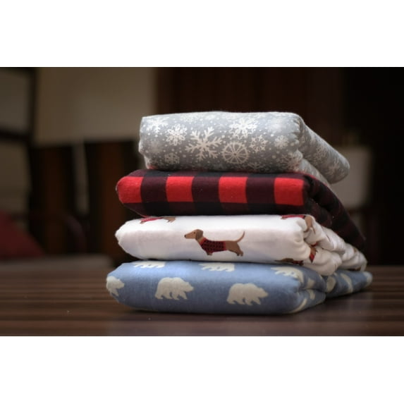 Dearfoams 100% Cotton Flannel Super Soft Sheet Sets, Snowflakes, Full