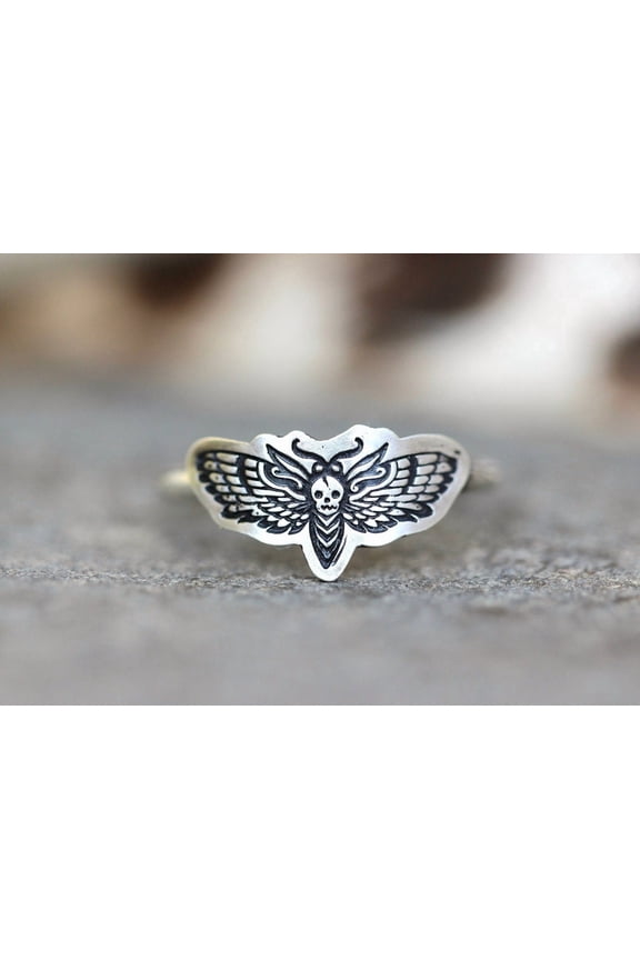Death's Head Moth Ring 925 Sterling Silver Gothic Witch Jewelry Spooky Insect Motif Hand Stamped Moth Design Silver Stacking Band Fashion Ring