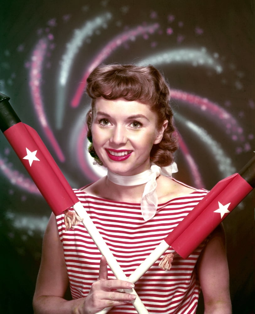 Debbie Reynolds Canvas Art - (16 x 20)