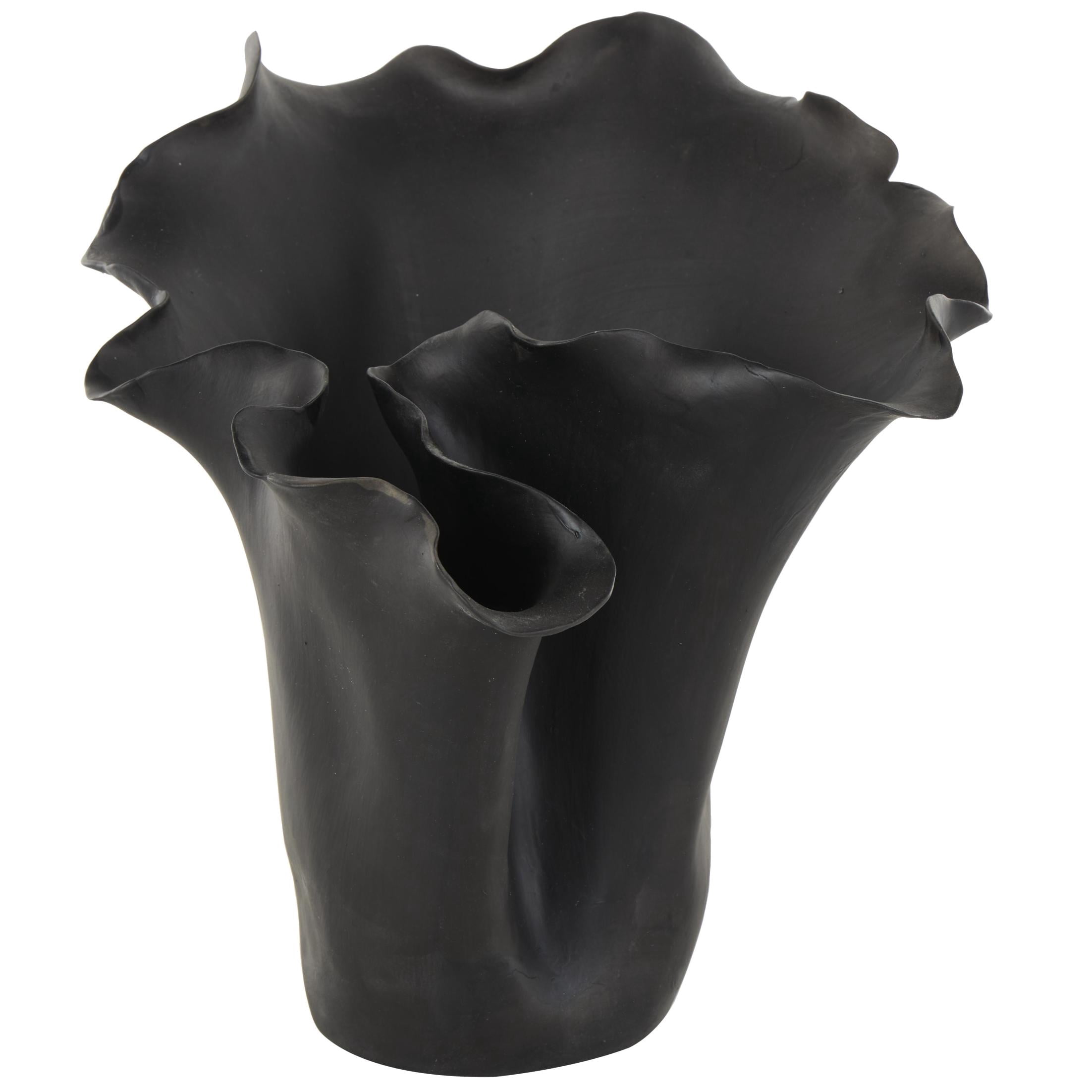 DecMode 10" Floral Abstract Floral Inspired Black Ceramic Vase