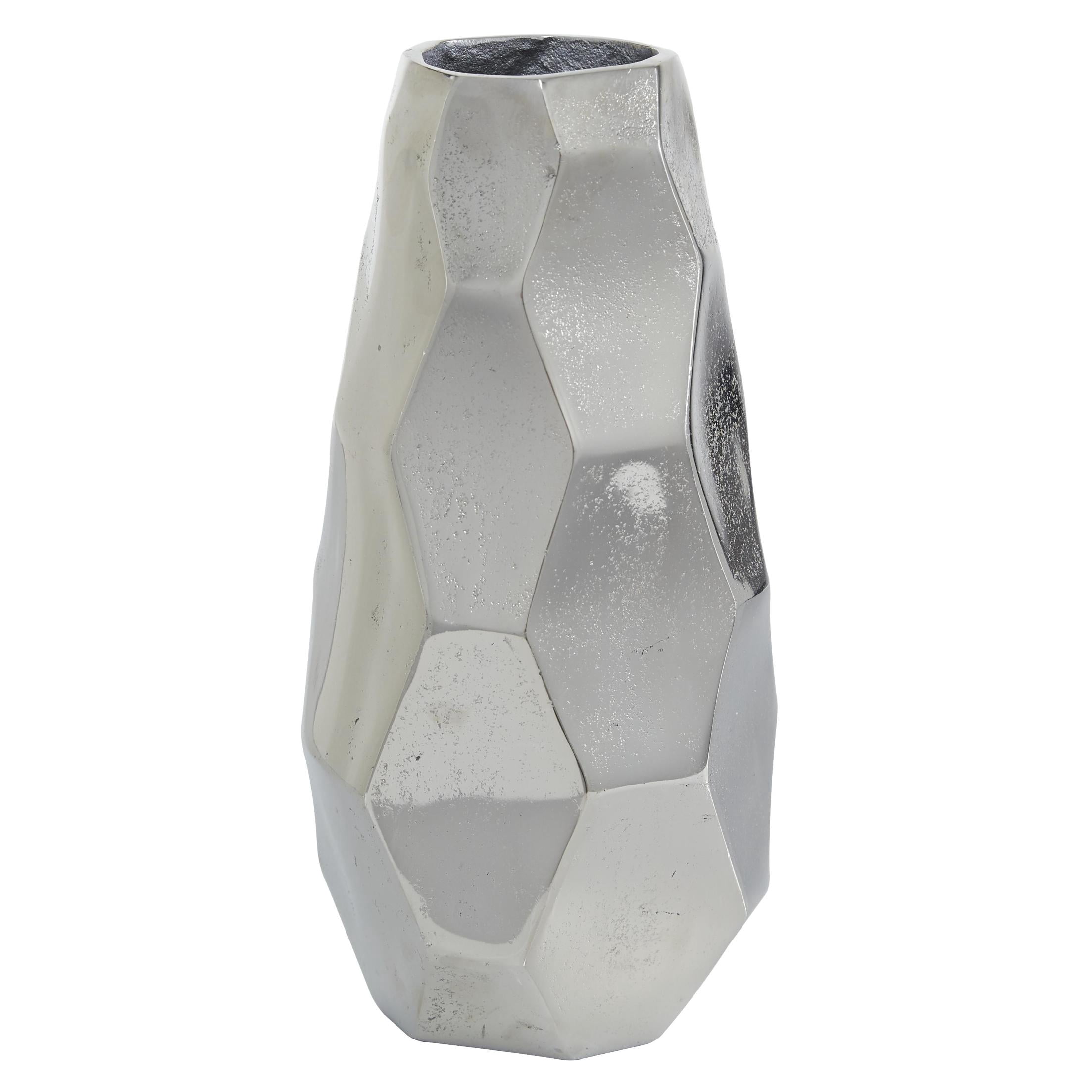DecMode 12" Geometric Silver Aluminum Metal Vase