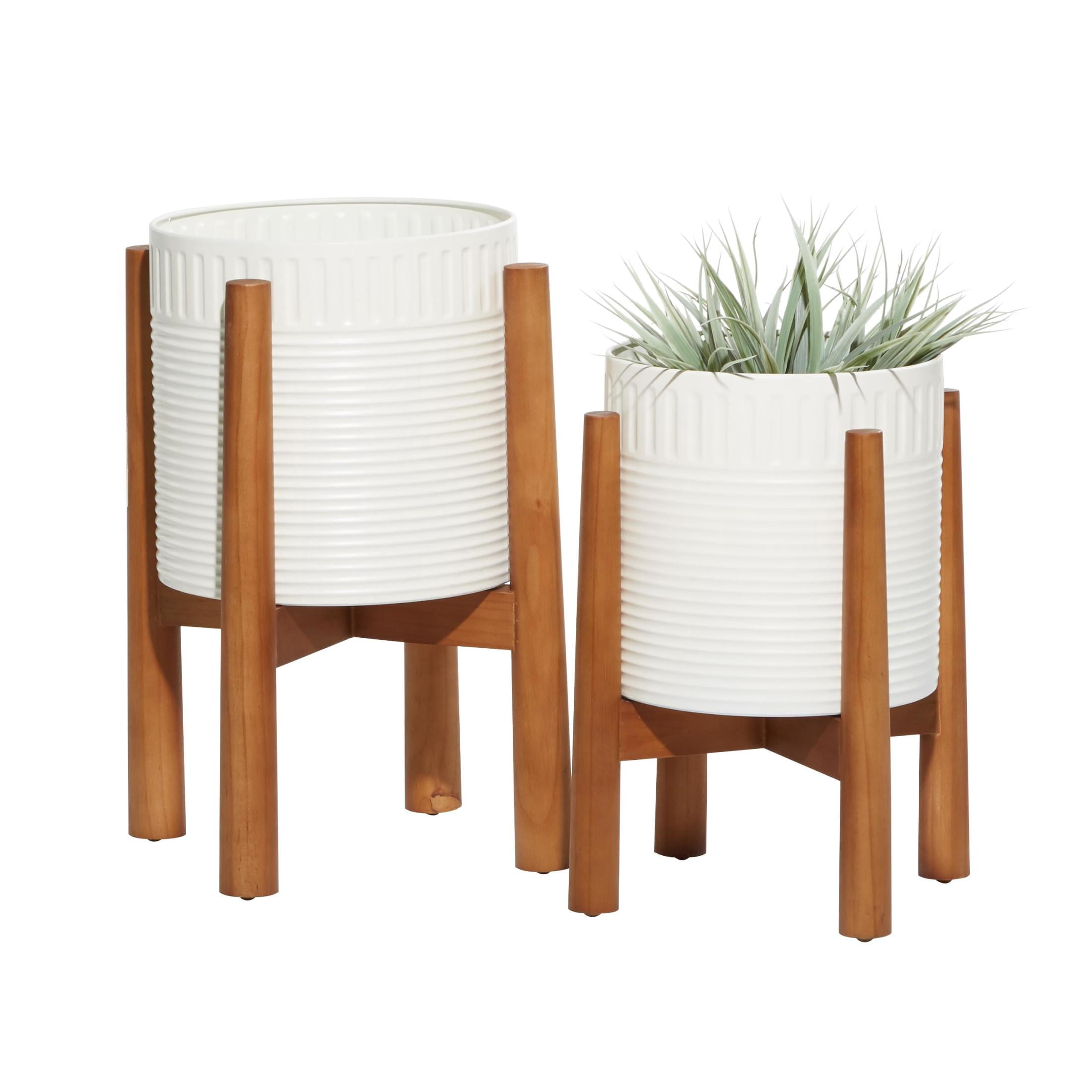 DecMode 17", 15"H White Metal Planter with Removable Wood Stand (2 Count)