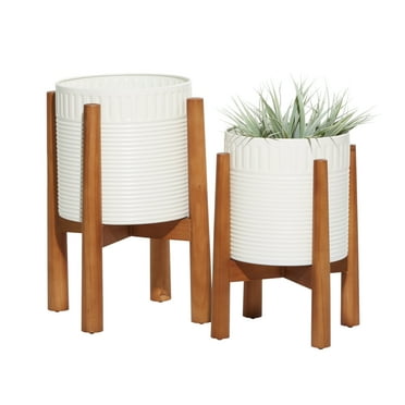 DecMode 17", 15"H Indoor Outdoor White Metal Planter with Removable Wood Stand (2 Count)