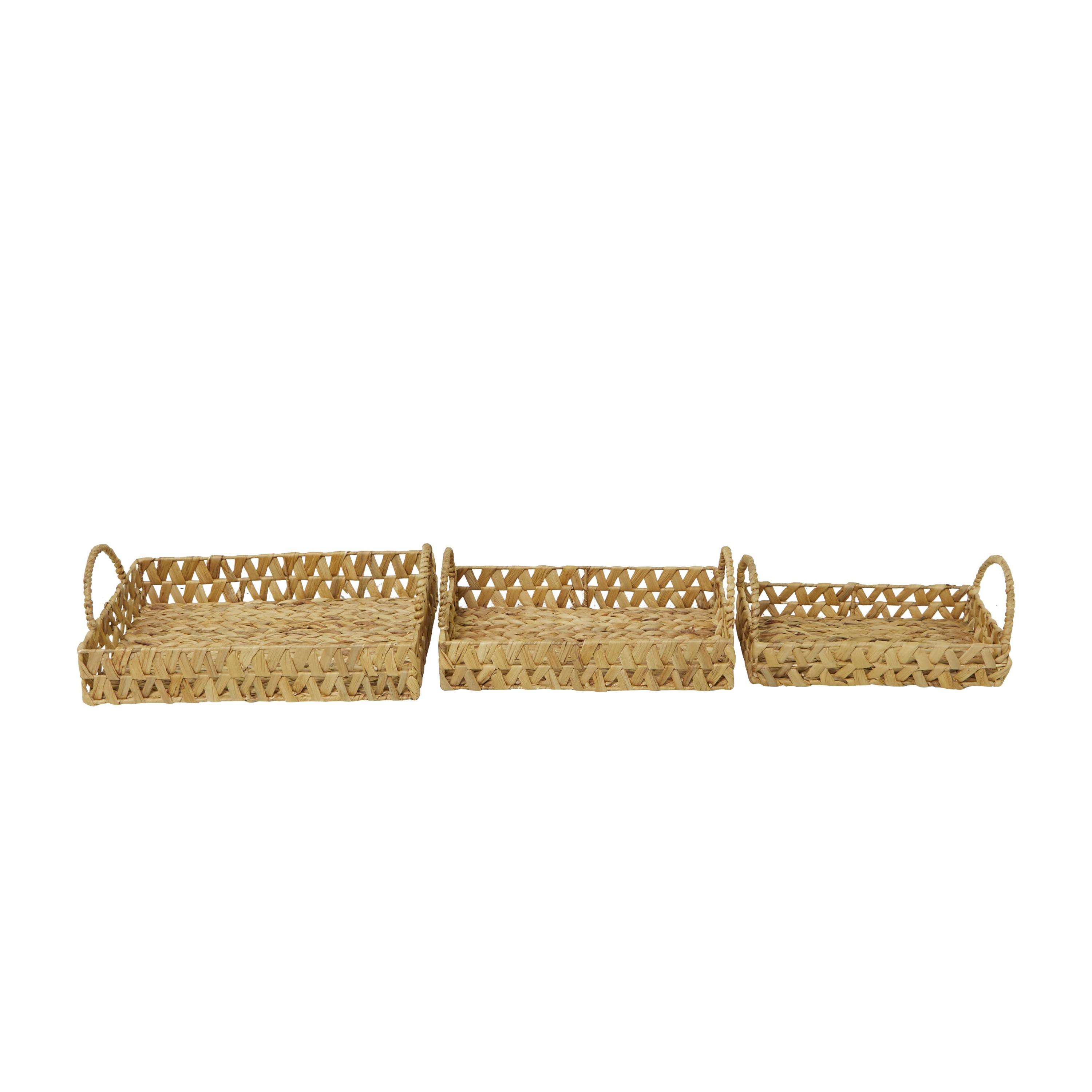 DecMode 19", 16", 15"W Brown Seagrass Handmade Woven Tray with Handles, 3-Pieces