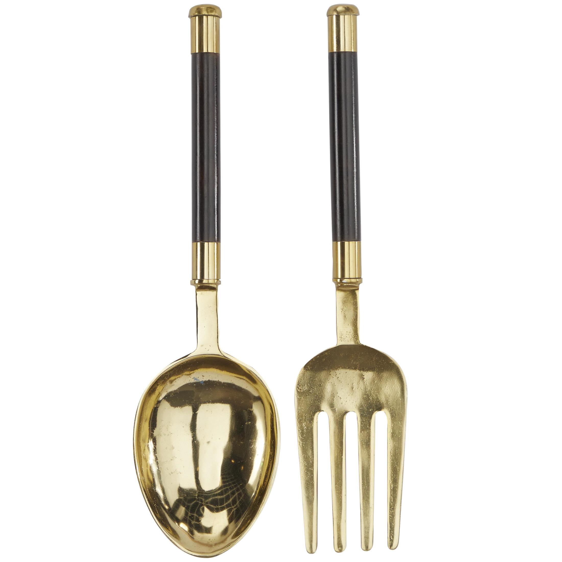 DecMode Gold Aluminum Metal Spoon and Fork Utensils Wall Decor (2 Count)