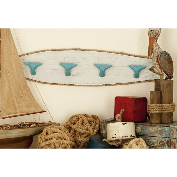 DecMode Indoor White Wood Coastal Wall Hook