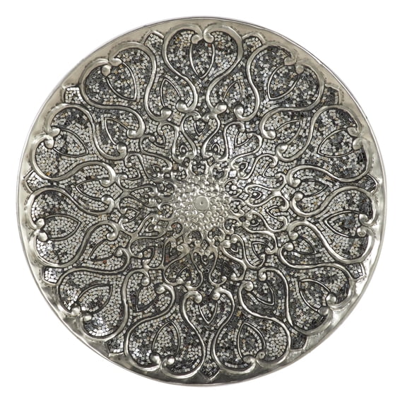 DecMode Silver Metal Plate Wall Decor with Embossed Details