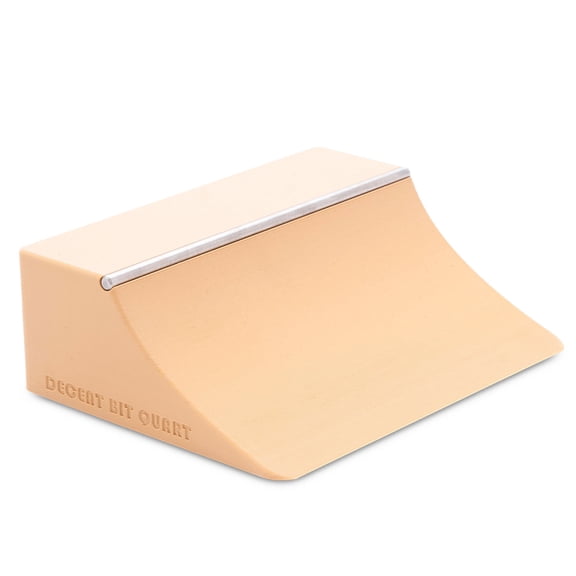 DecentBit Fingerboard Ramp - 6" Quarter Pipe Wood