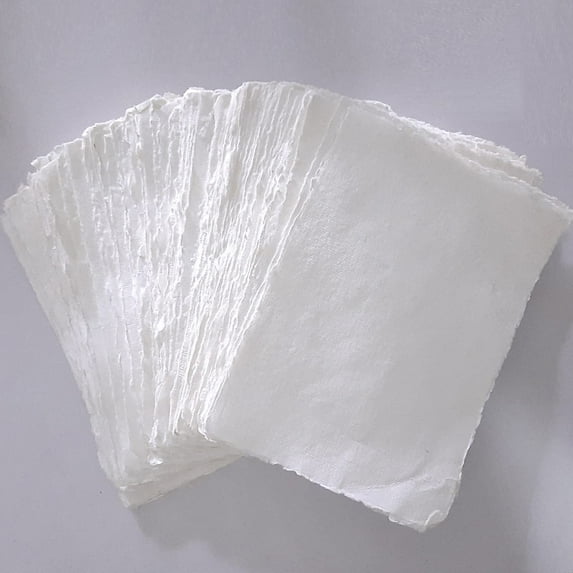 Deckle Papers® Multipurpose Handmade Deckle Edged Cotton Paper Sheets For Calligraphy, Scrapbooking, Mixed Media, Origami, Thank You Notes, School Project DIY Size-3x5 (Pack of 50 Sheets) Ivory White