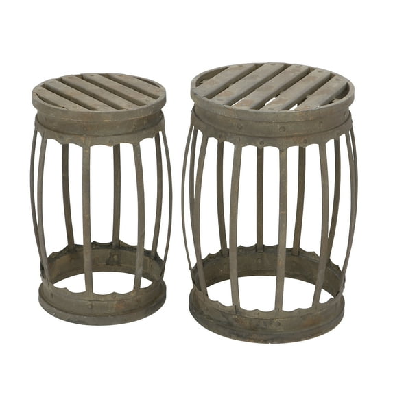 Decmode Eclectic 18 And 19 Inch Distressed Gray Iron Round Garden Stools - Set of 2
