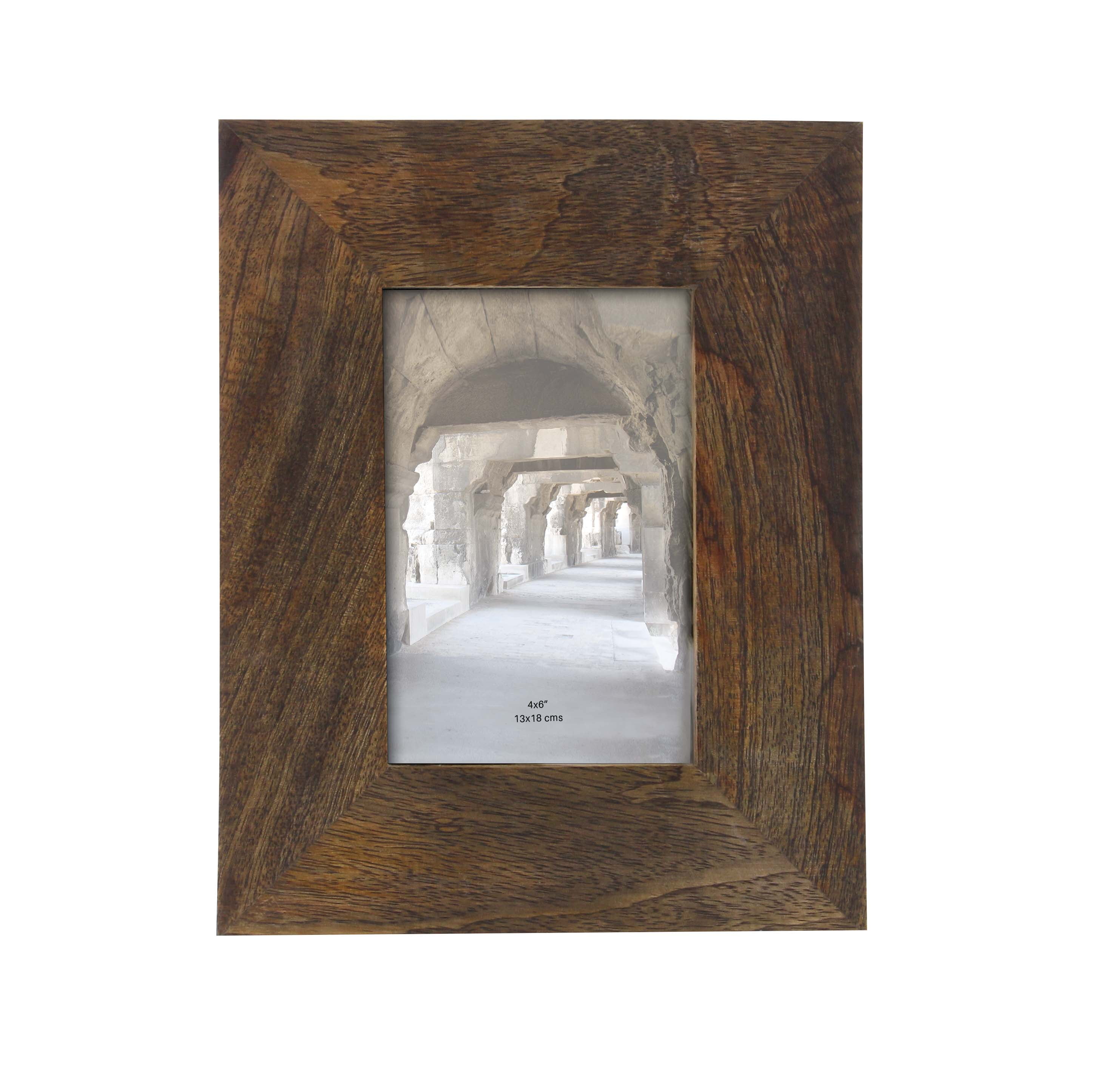 Decmode Modern 9 x 7 inch rectangular brown wooden picture frame, Brown ...