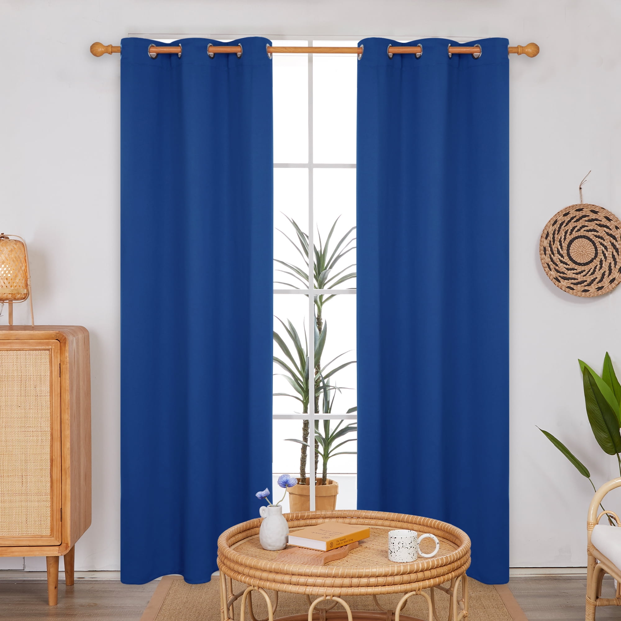 Deconovo Blackout Curtain Panels, 2 Panels Energy Saving Thermal