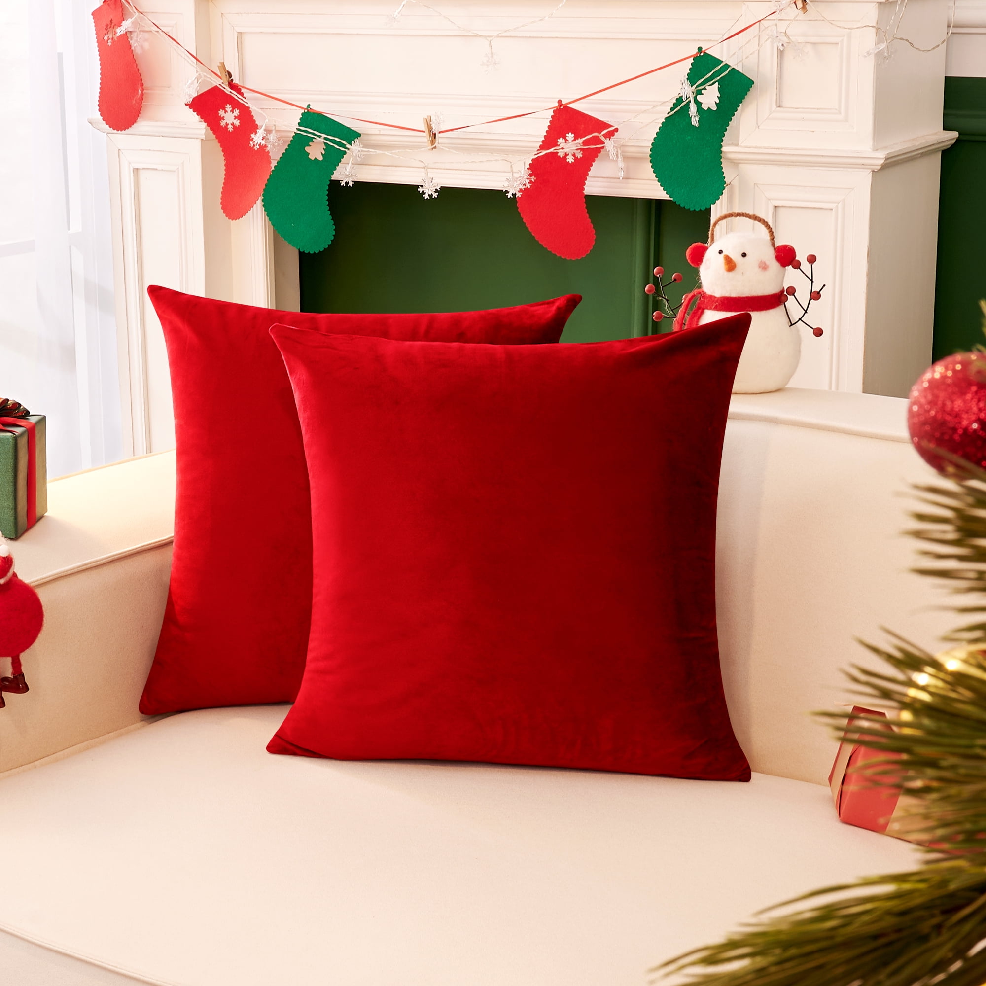 https://i5.walmartimages.com/seo/Deconovo-Decorative-Throw-Pillow-Covers-16x16-Red-Velvet-Holiday-Pillow-Cover-Soft-Cushion-Covers-for-Sofa-16-x-16-Red-2-Pack_c32fb115-2bbc-48ee-98d8-e12005aa33d1.c8d9cf73386ba18f11d96431f538840f.jpeg