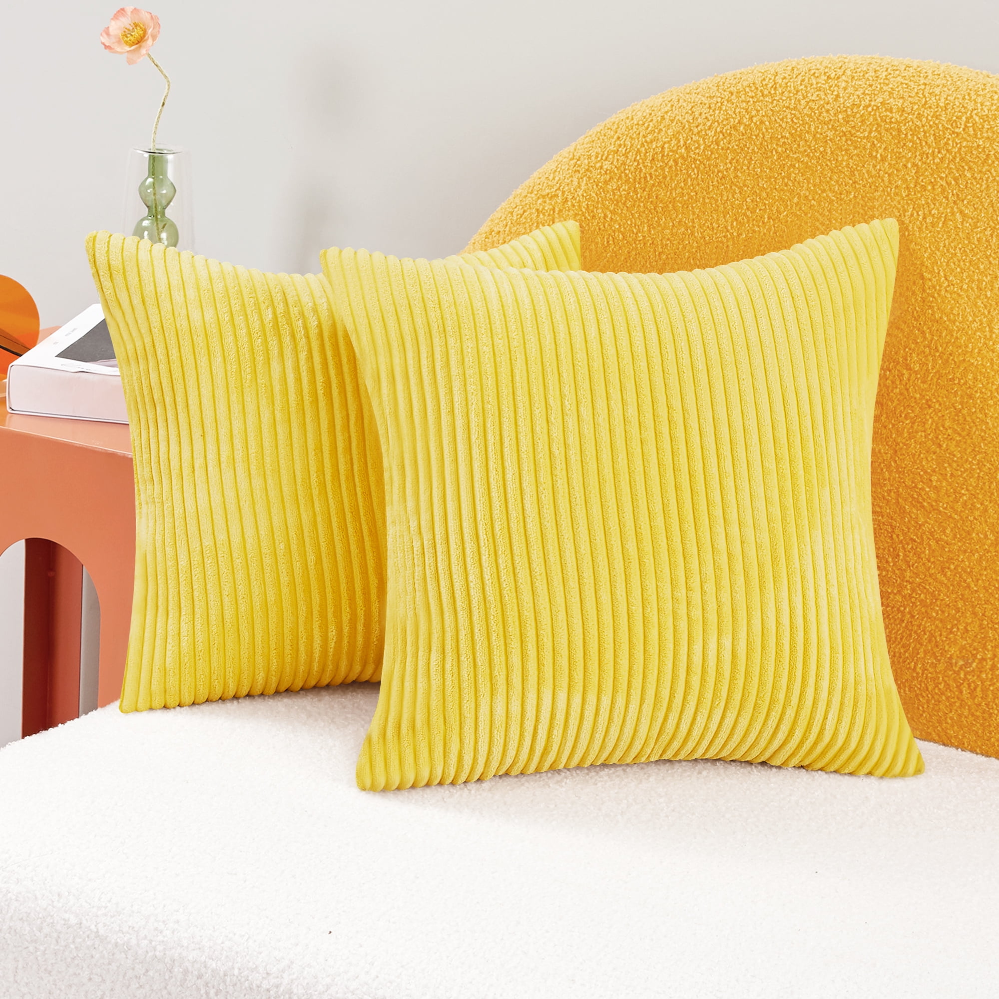 Pastel yellow pillows hotsell