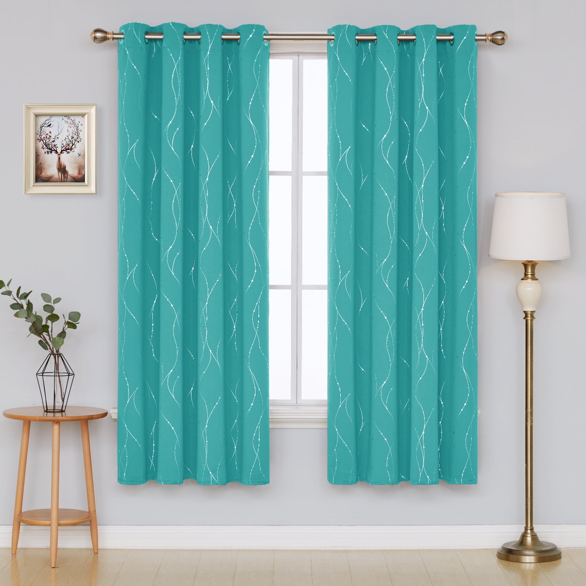 Deconovo Grommet Blackout Curtains for Living Room Thermal Curtains