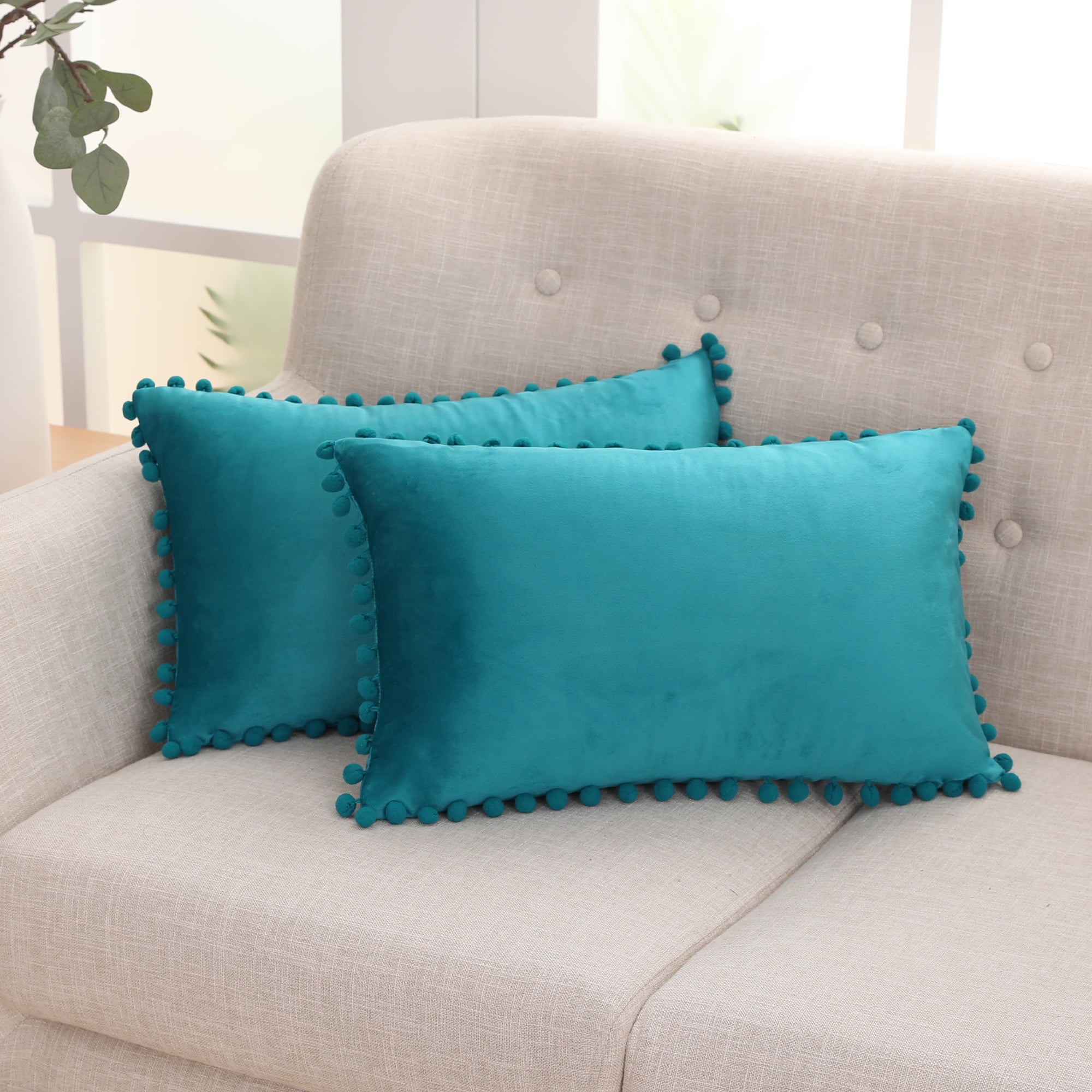 Deconovo Pack of 2 Decorative Throw Pillow Covers with Pom Poms Soft