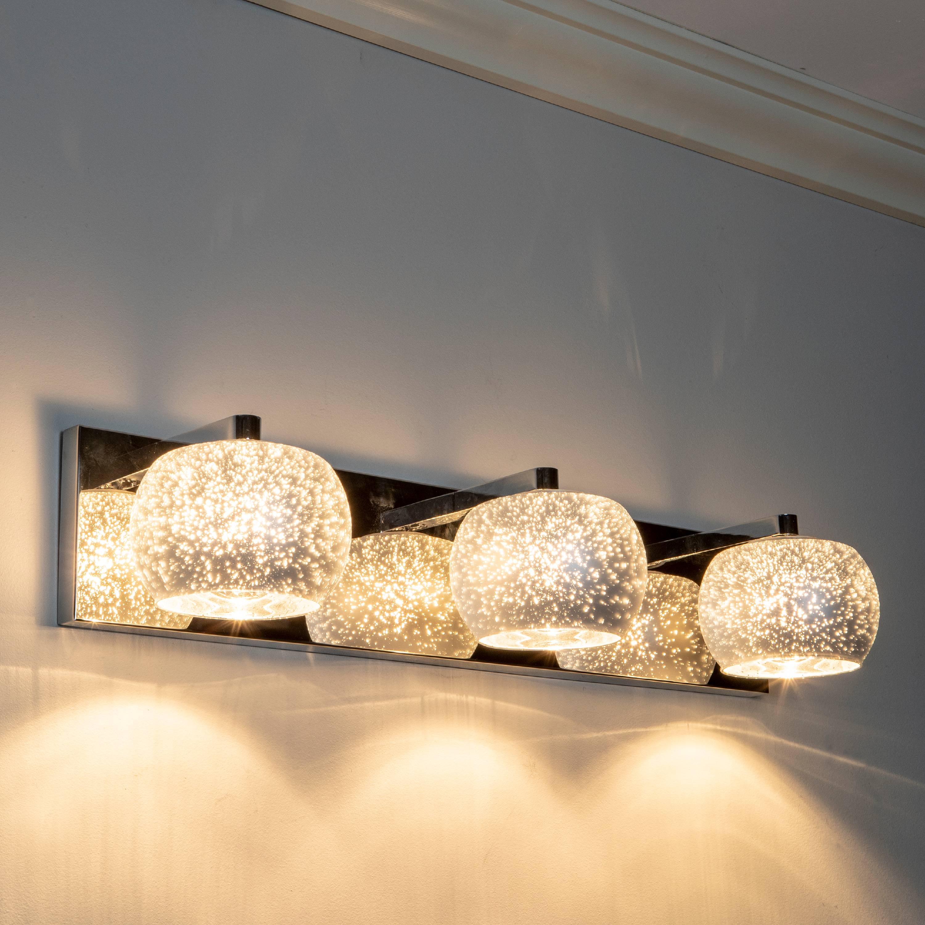 Decor Therapy Jennings 3 Light Globe Shade Vanity Light Silver