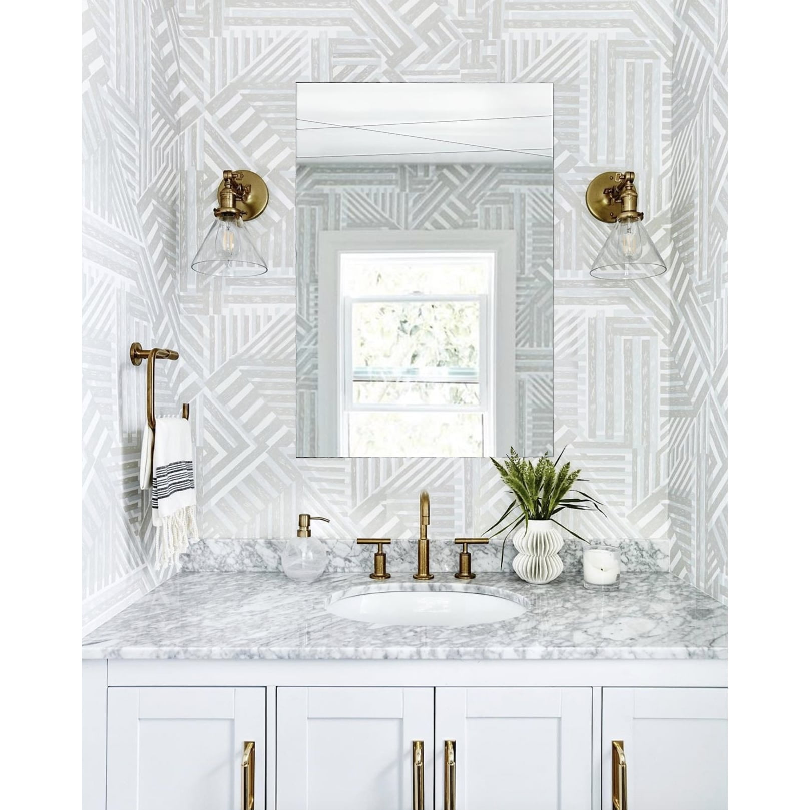Sleek Modern Frameless Rectangular Vanity Mirror 23.6 x 39.5 in
