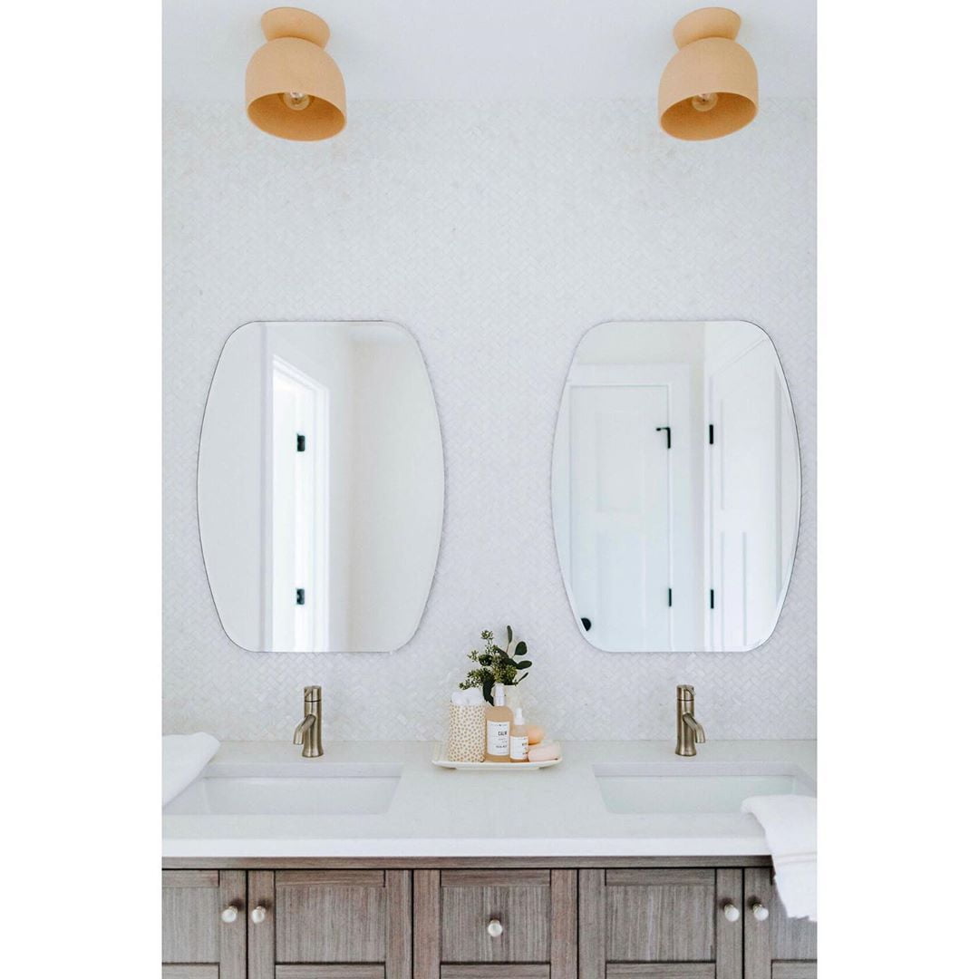 Decor Wonderland Sydney Modern Bathroom Mirror