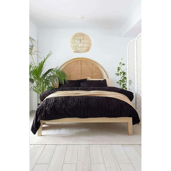 DecorAvenue Ultra-Luxe Crushed Velvet Pillow Shams Covers Set of 2 No Filler Included Size 20 x 26 Inches Black Color