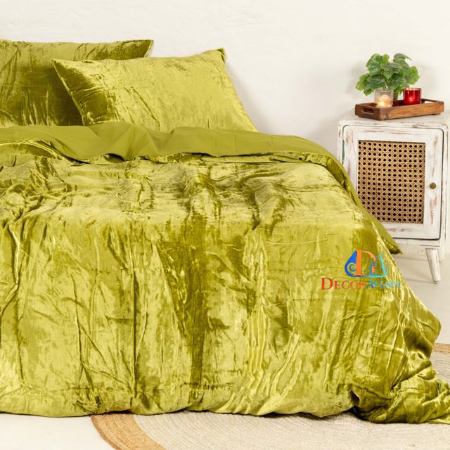 DecorAvenue UltraLuxe Velvet Duvet Cover, Boho Bedding UO Comforter