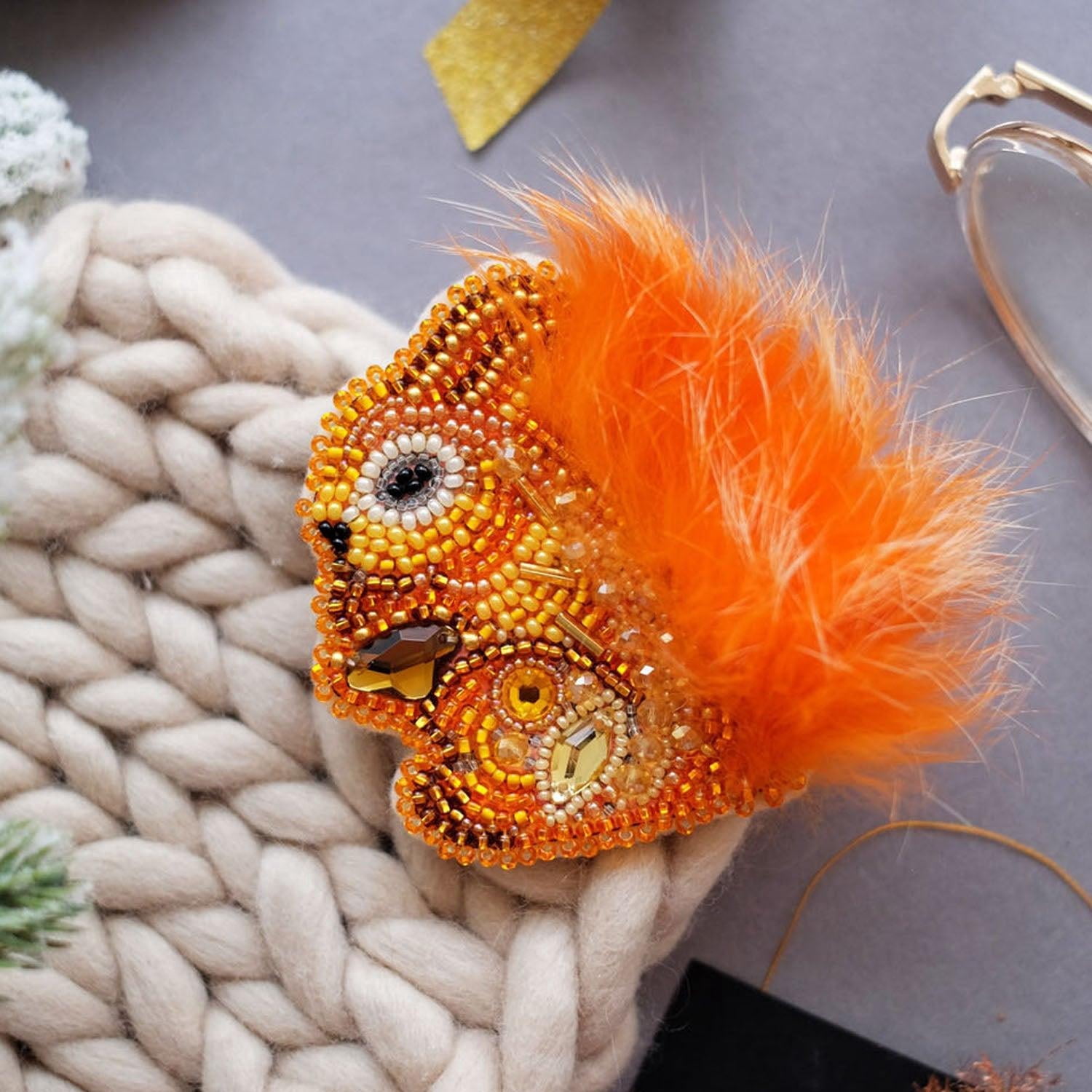 Decoration Fluffy AD-042