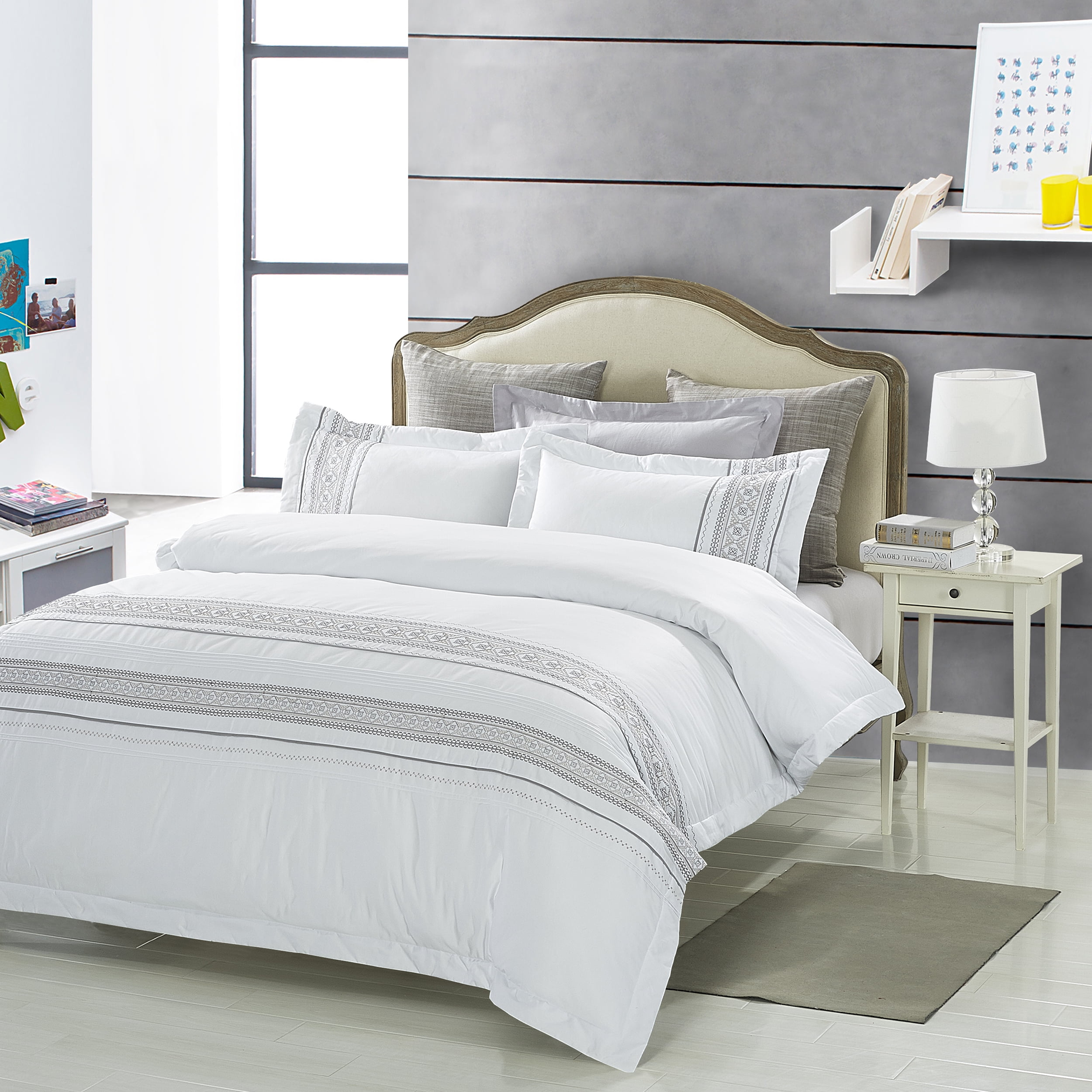 Monroe White Cotton Embroidered Full/Queen Duvet Cover Set