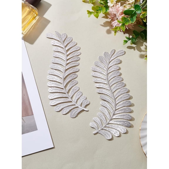 Decorative Ivy Embroidered Patch 195x60x1mm Leaf Iron on Patch Computerized Embroidery Cloth Sew on Patch Leaf Cloth Applique for DIY Sewing Clothing Decoration Craft Handmade Bag Belts Colorful