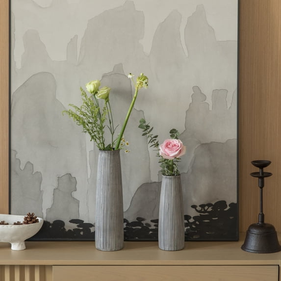 Decorative Modern Round Table Centerpiece Flower Vase with Gray Striped Design