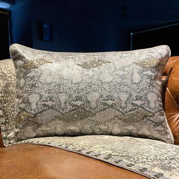 Decorative Silver 12"x16" (30x40 cm) Oblong Couch Pillow Covers, Faux Leather Beaded Pattern Pillow Cover Couch, Animal Pattern Modern Style - Animal Silver