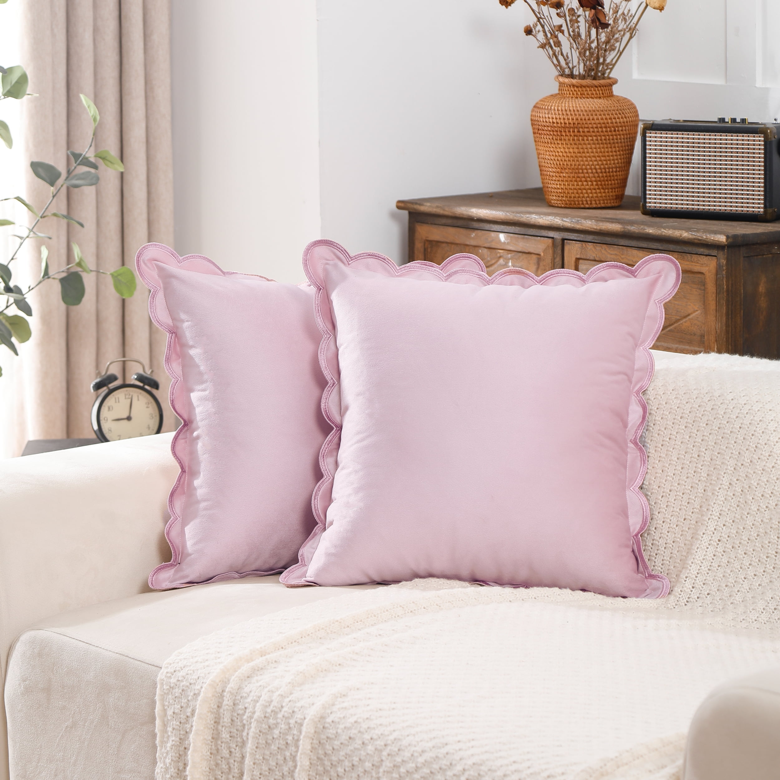 Decorative Throw Pillow Covers 18x18 Set of Couch Soft Velvet