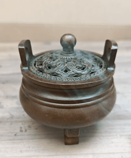 Decorative Vintage Bronze Buddha Censer Incense Burner Unique Ritual Dragon Incense holder, Tibet culture Brass Ash catcher censer Incensory