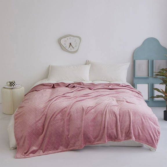 Deeceymbur Soft Fuzzy Warm Throw Blankets Fuzzy Throw Blankets for Cou Cozy Ma ine Washable Plush Thick Comfy Blankets for Bed for Cozy Living Pink-S