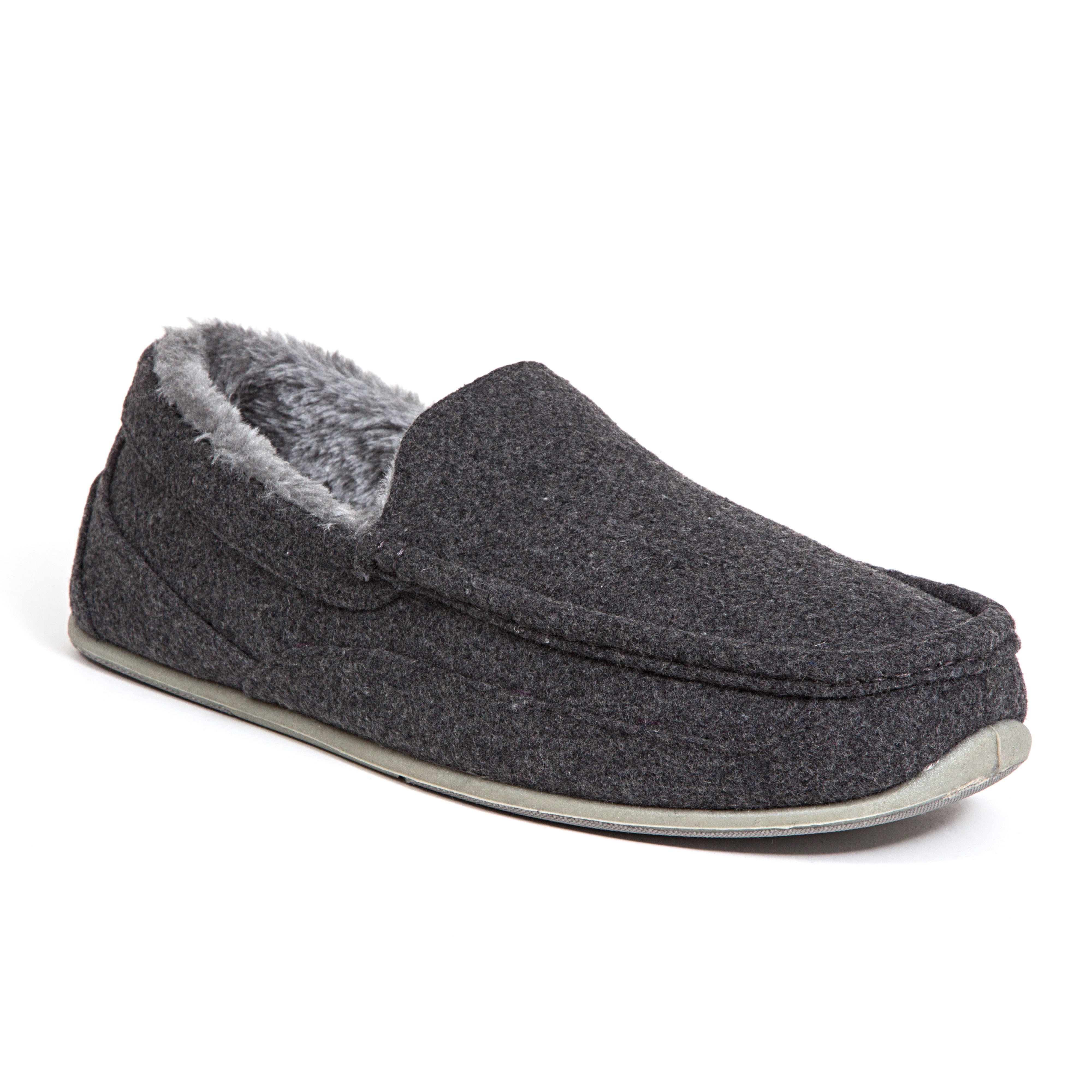 Deer Stags Shop all menu2019s slippers in Mens Slippers 