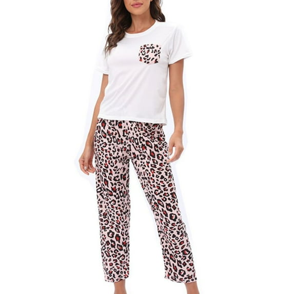 Defitshape Women's 2 Piece Pajama Set Animal Printed Summer Sleepwear Soft Lightweight Lounge Set Short Sleeve Capri Pants Cute Spring Sleeping Pj Set White Small