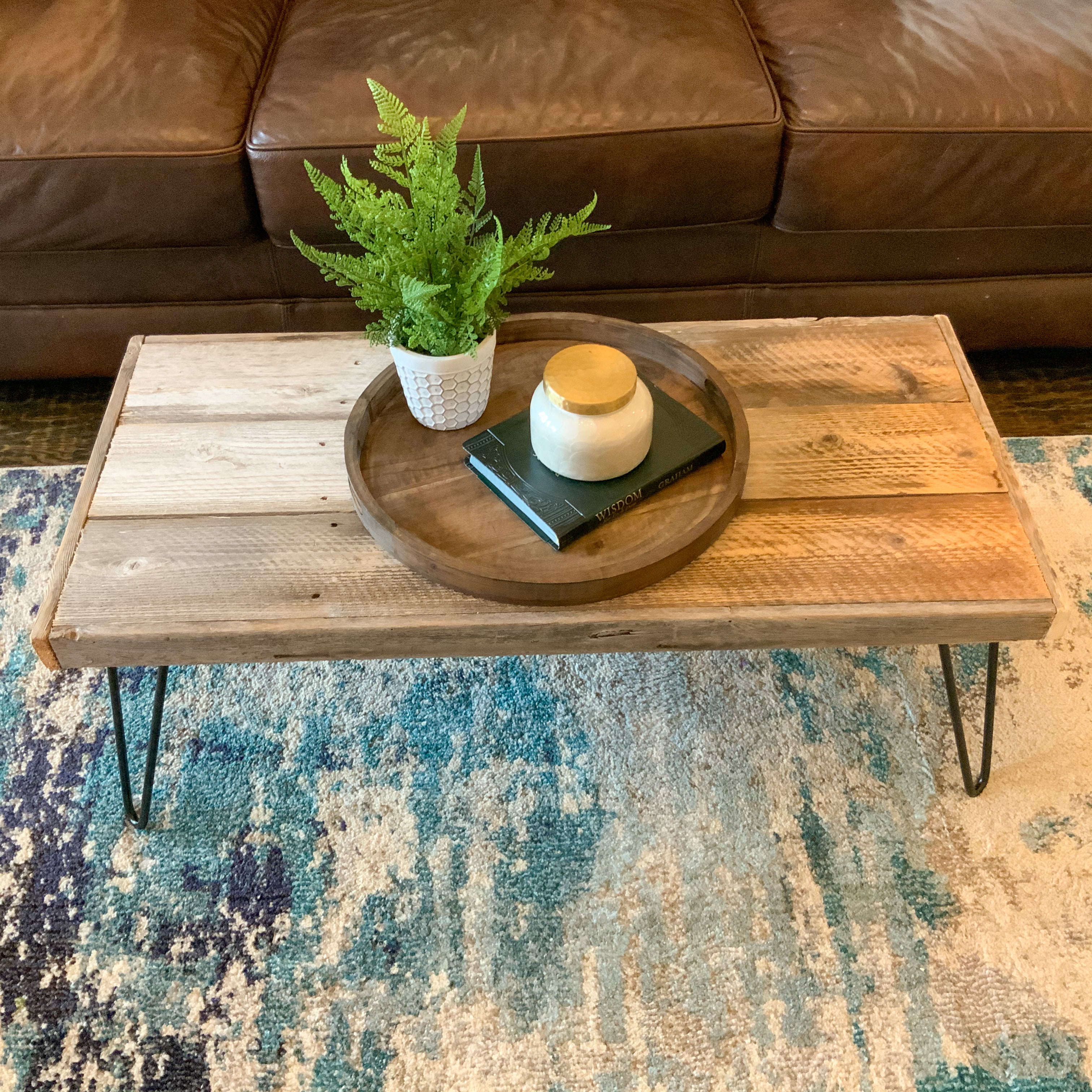 HEIRLOUM Reclaimed Wood Table Top - Rustic Recycled Wooden Piece Perfect  for Signs, Kitchens, Dining and Coffee Table Tops (Reclaimed Wood Table Top
